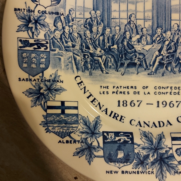 1967 Commemorative Plate - Picture 4 of 4